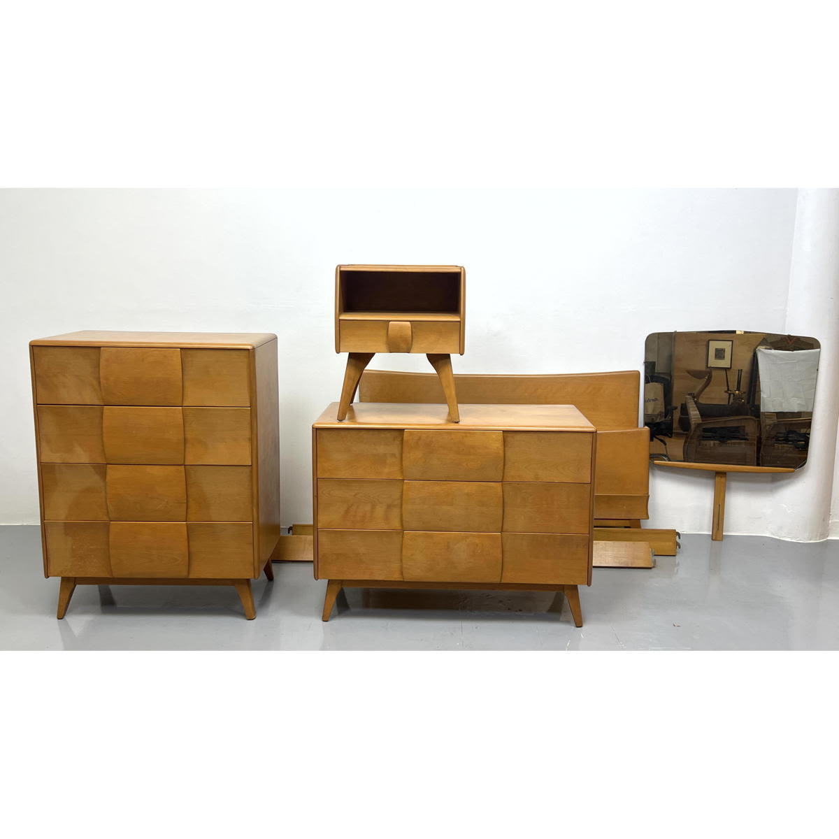 5 pc HEYWOOD WAKEFIELD Bedroom