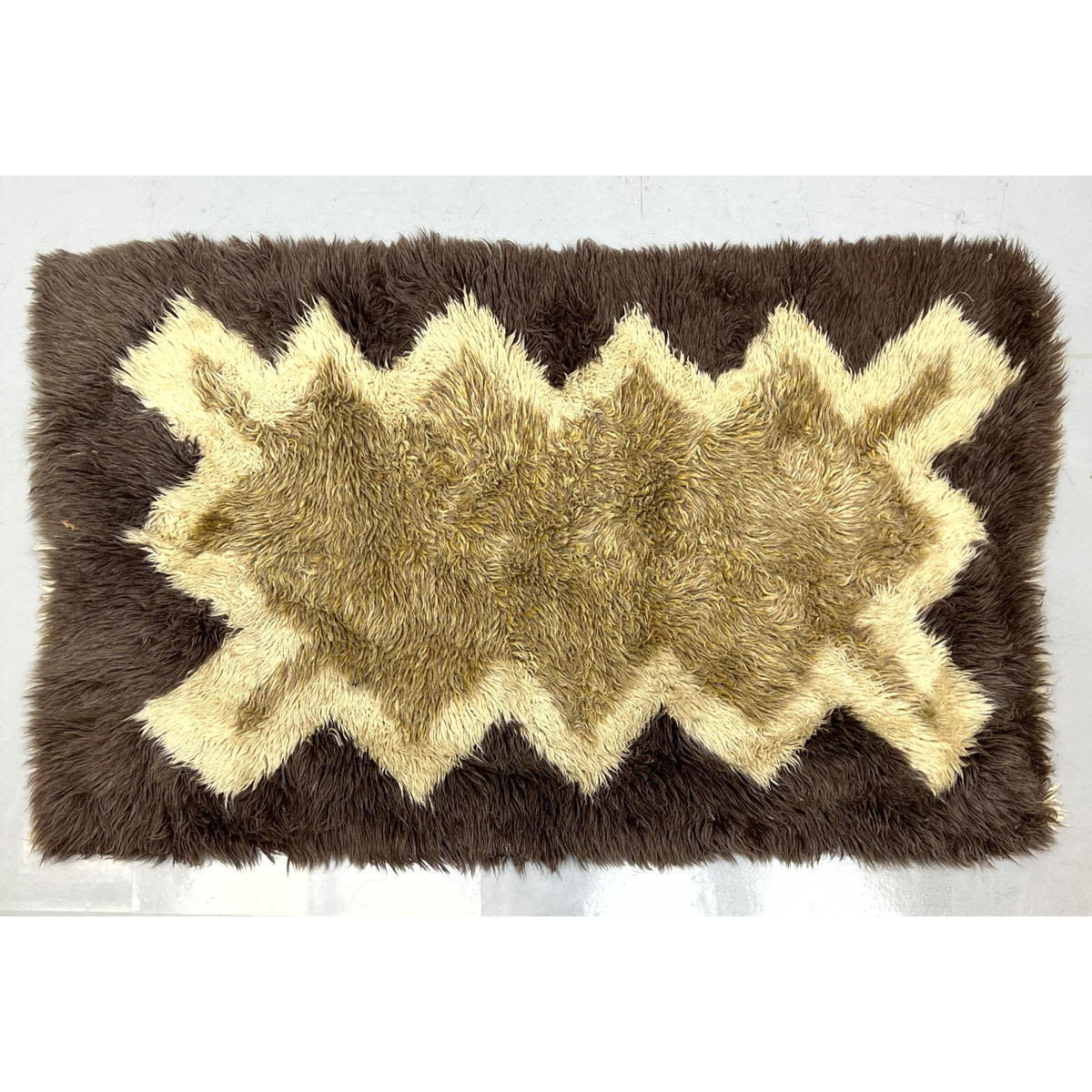 Wool brown and tan shaggy rug Dimensions  2b814c