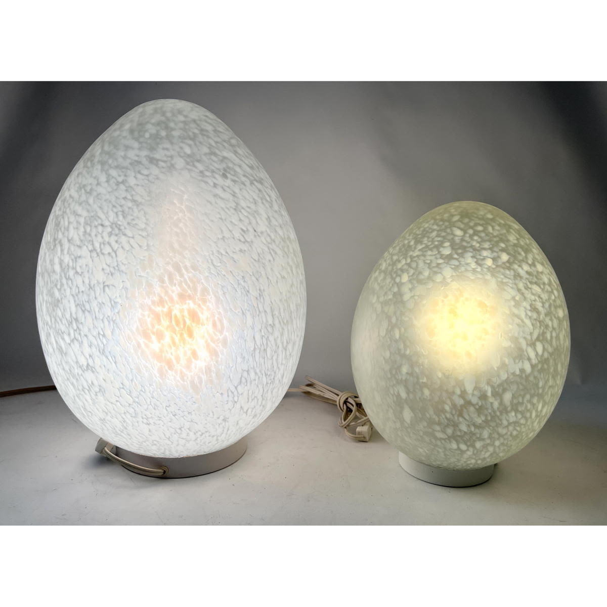 2pc Murano egg lamps mottled white.