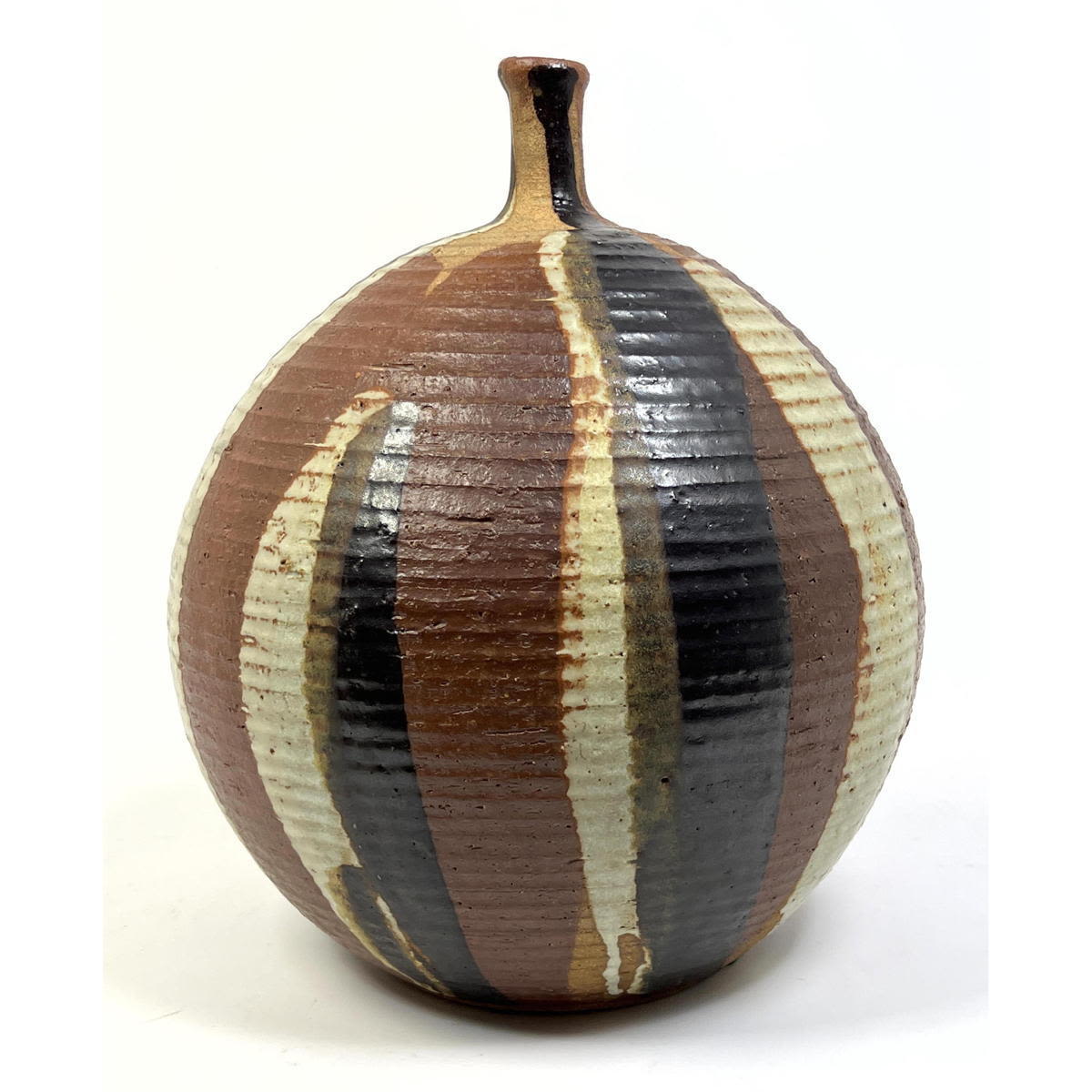 Bulbous Narrow Neck Art Pottery