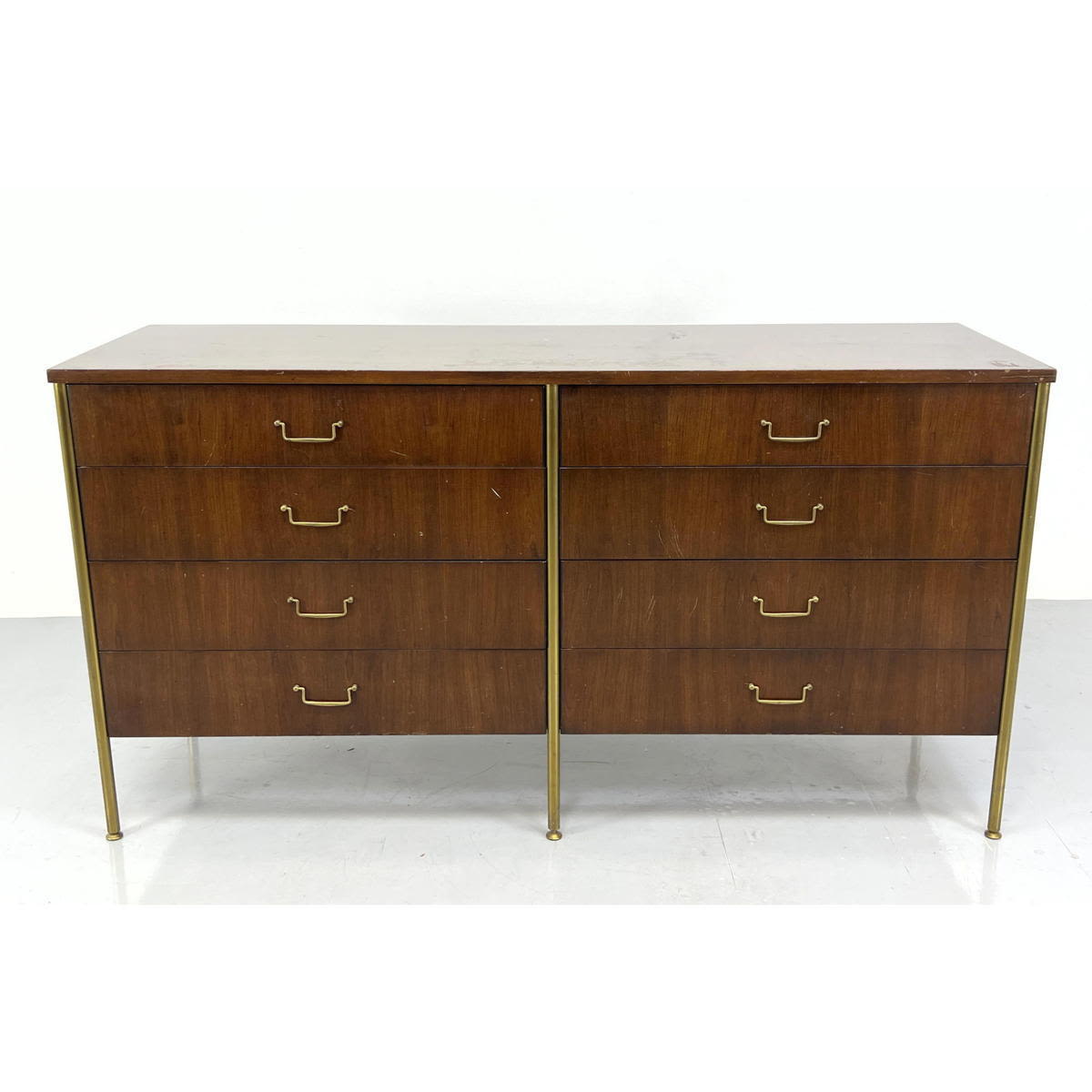 Calvin Dresser by Directional  2b8362