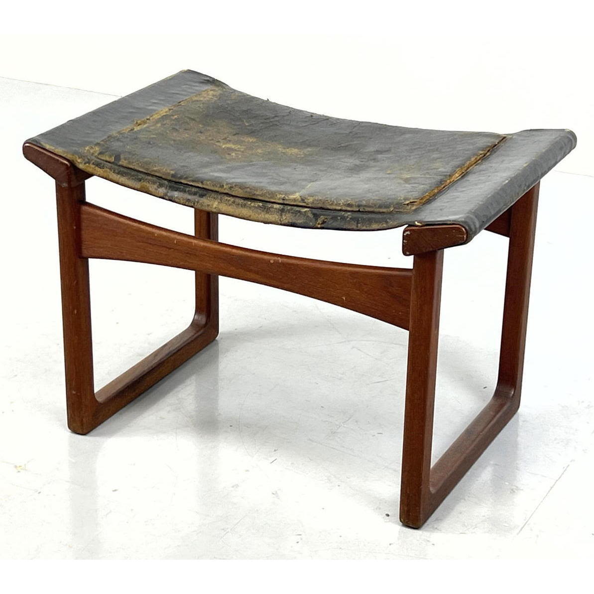 Ludvig Pontoppidan Teak and Leather 2b8408