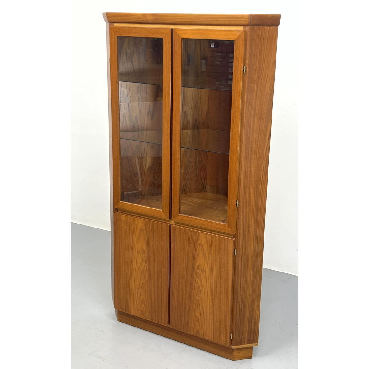 SKOVBY Danish Modern Teak Illuminated 2b8422