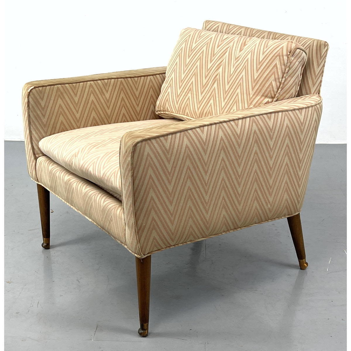 Mid Century Modern Arm Lounge Chair  2b84b8