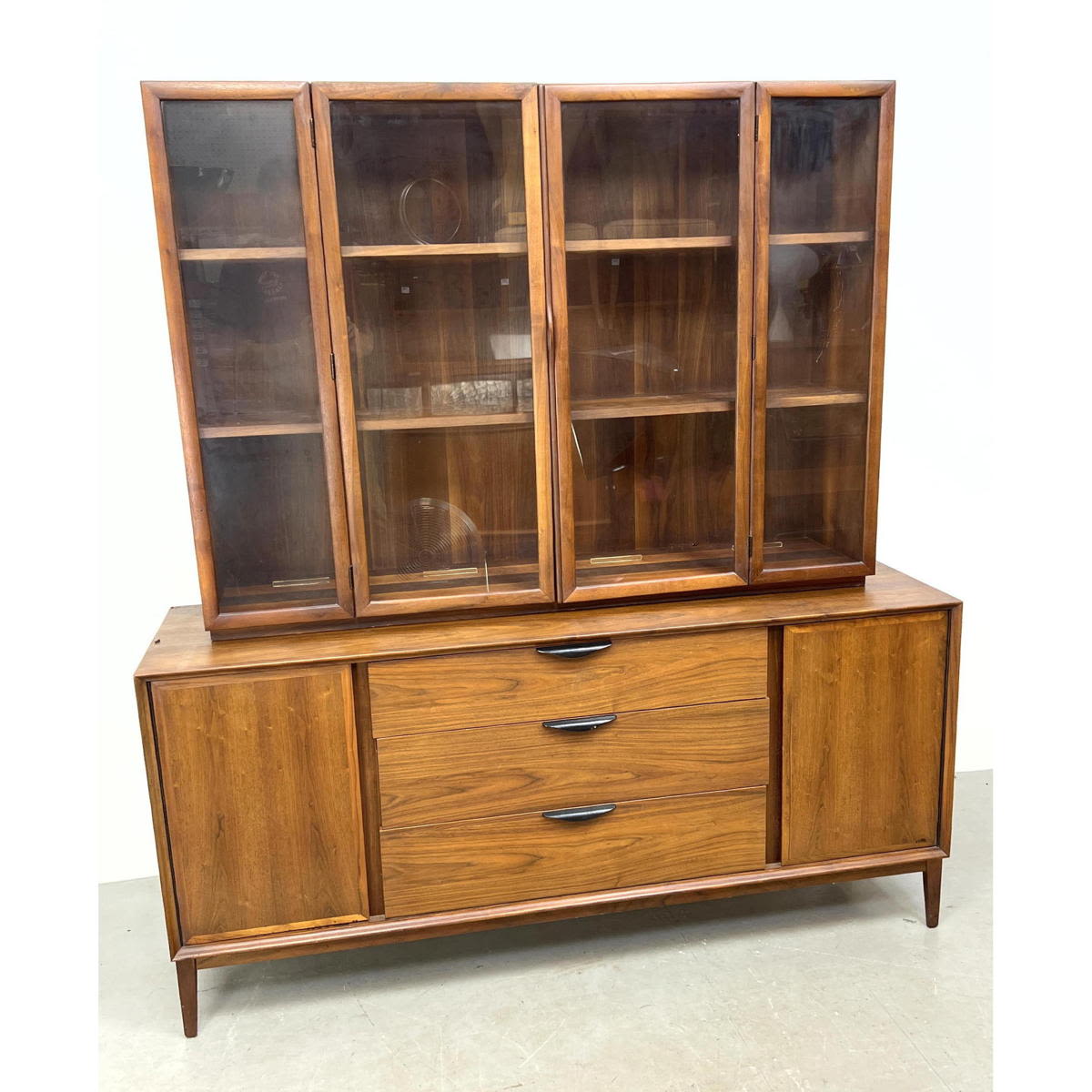 2 Part DILLINGHAM Credenza Sideboard 2b8540