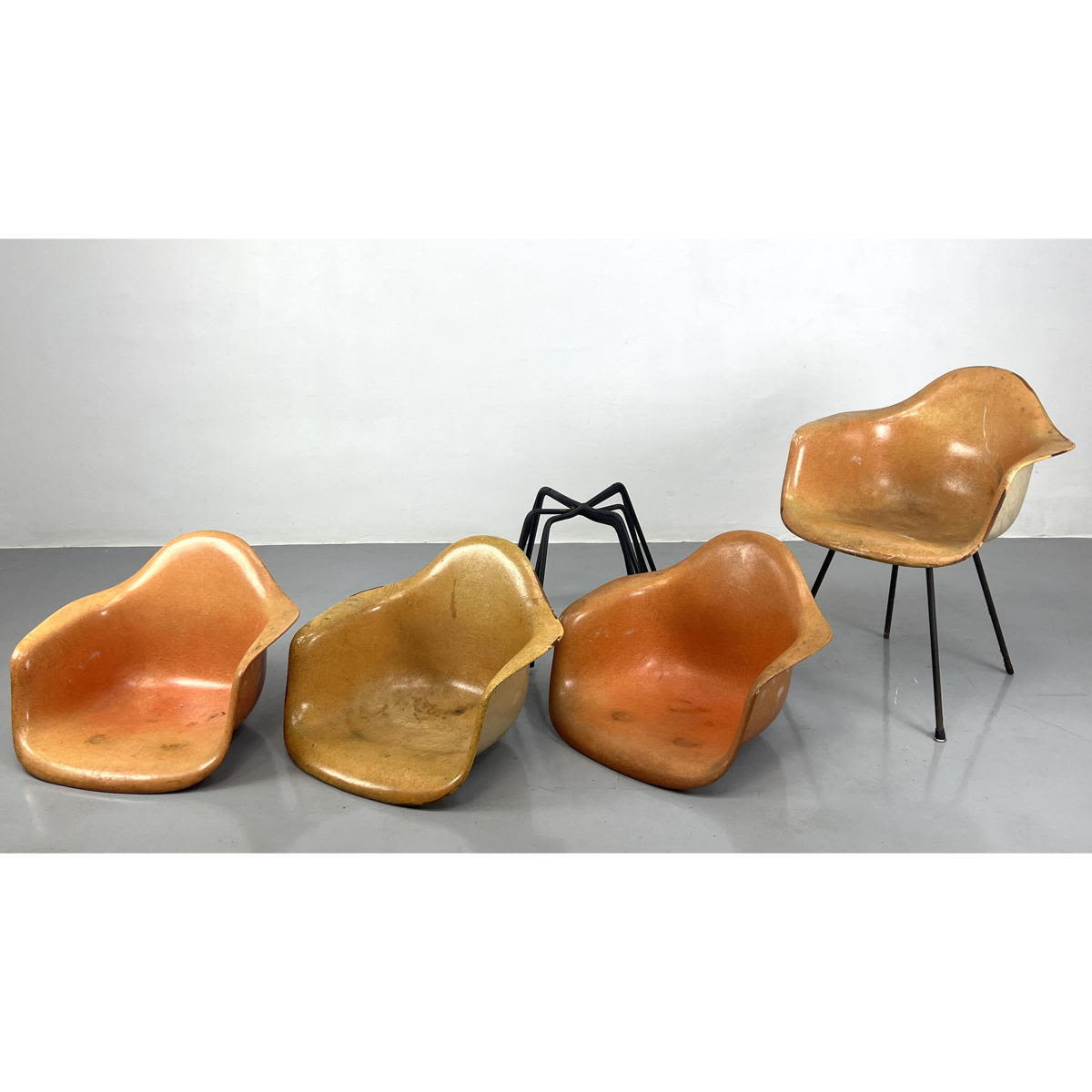 Herman Miller Eames Shell Chair