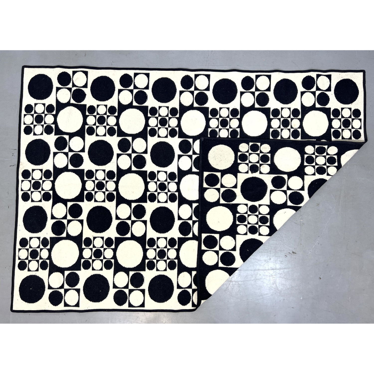 5 3 x 7 6 Bauhaus style reversible 2b873c