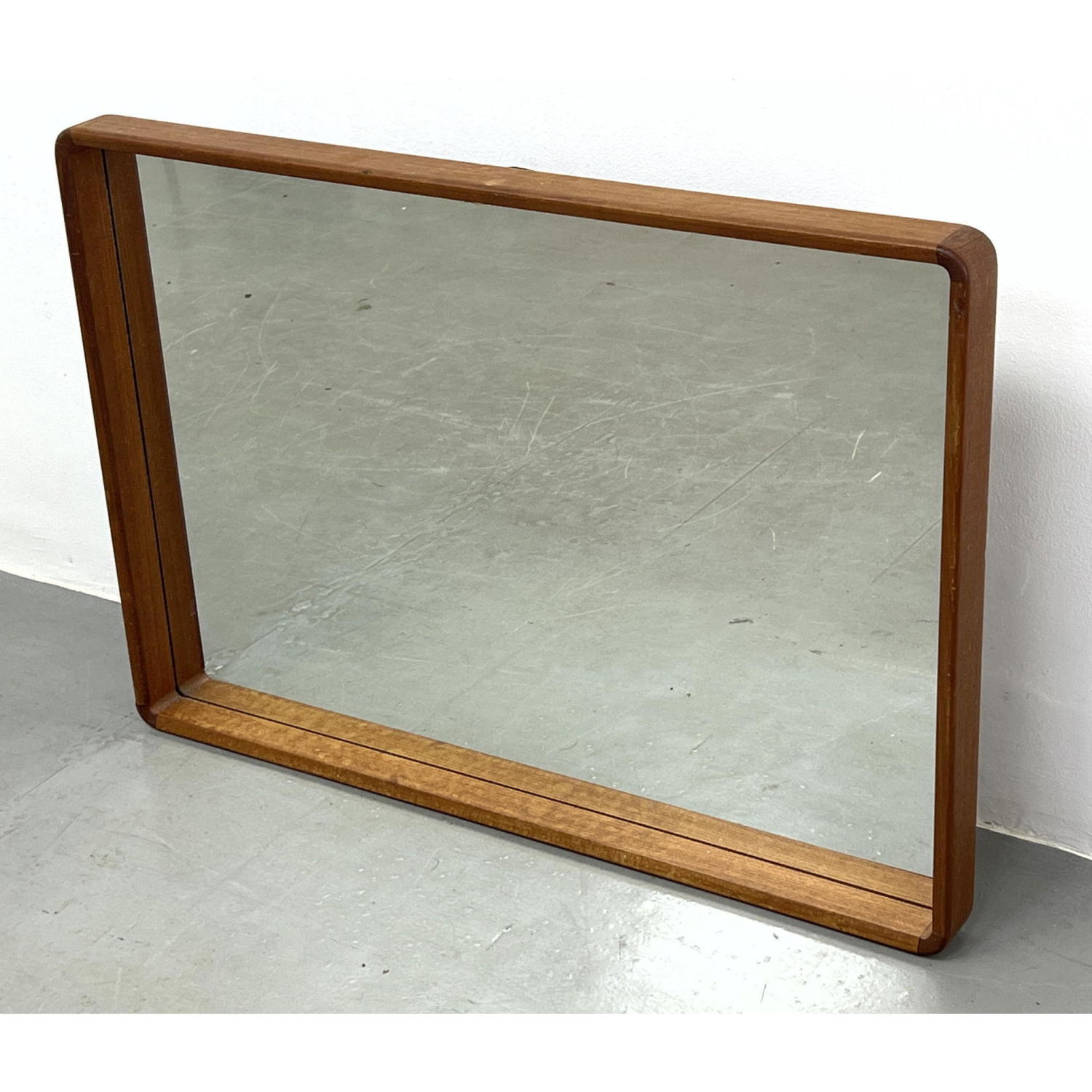 WESTNOFA Modern Teak Wall Mirror  2b88bb