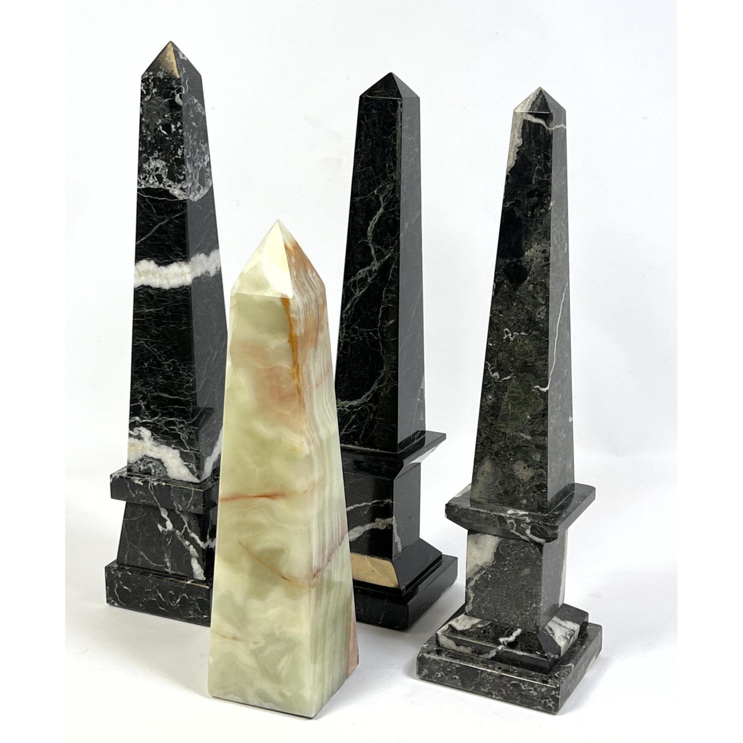 4pc Stone and Marble Obelisk Sculpture 2b89ed