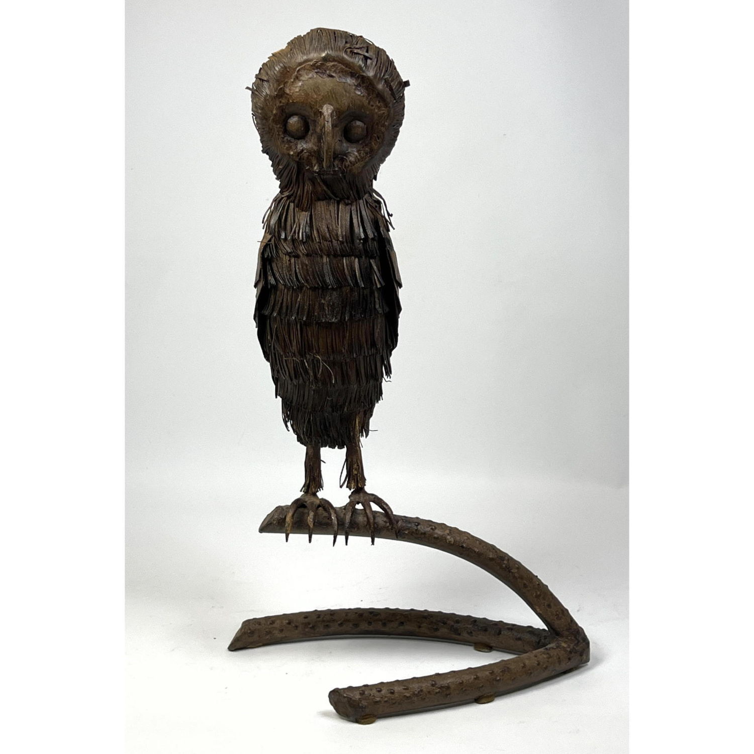 Brutalist Iron Sculpture of Owl 2b8b4e