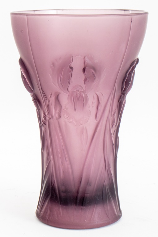 LALIQUE MANNER IRIS PURPLE FROSTED 2bb3c6