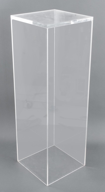 LUCITE PEDESTAL / BASE Lucite pedestal