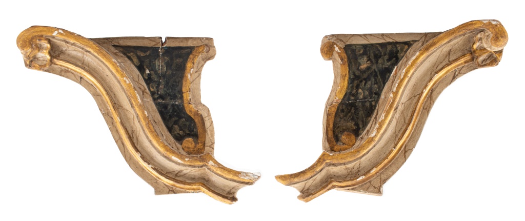 PAIR OF BAROQUE ARCHITECTURAL ELEMENTS