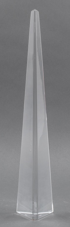 BACCARAT CRYSTAL GLASS OBELISK 2bb6ee