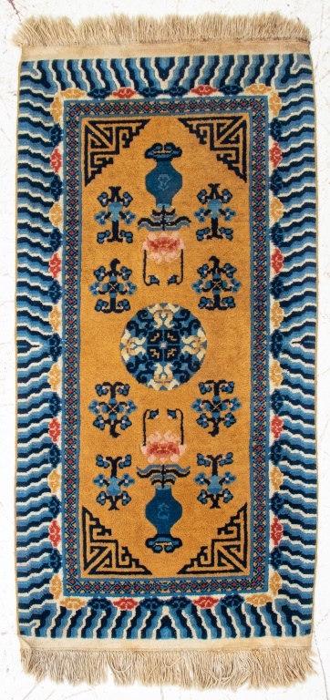 CHINESE ART DECO RUG RUNNER Chinese 2bb822