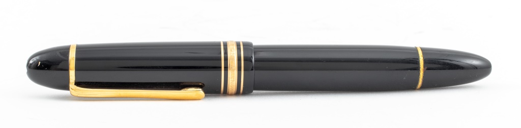 MONTBLANC MEISTERSTUCK FOUNTAIN PEN