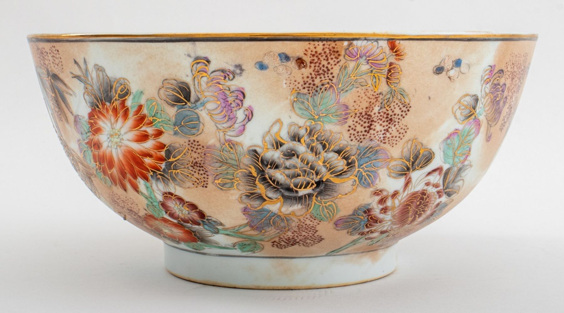 CHINESE POLYCHROME AND GILT DECORATED 2bbe50