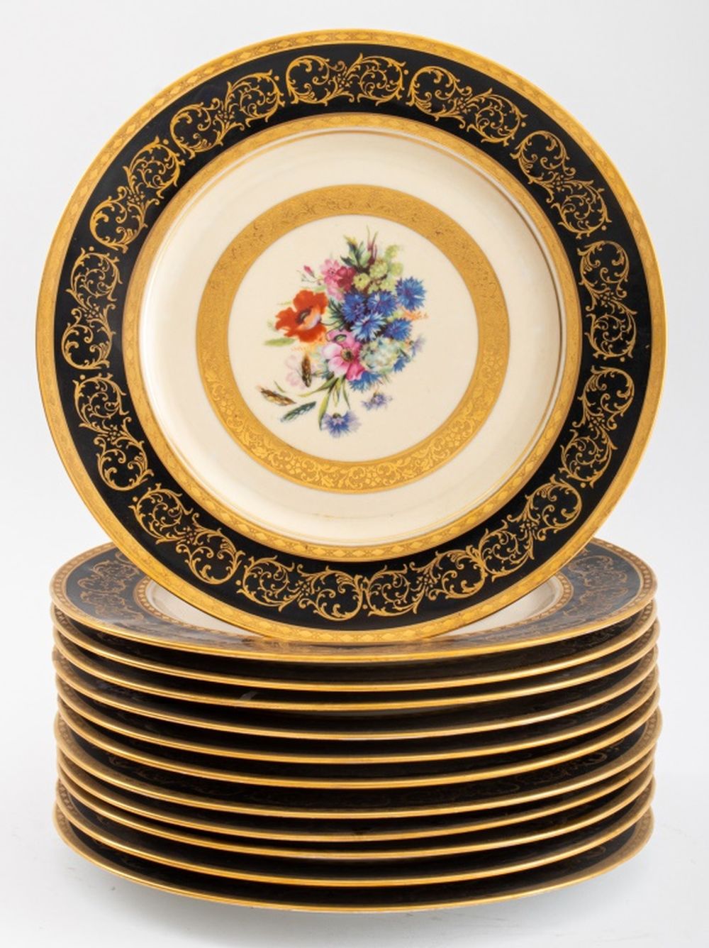 HEINRICH & CO, BAVARIAN PORCELAIN DINNER