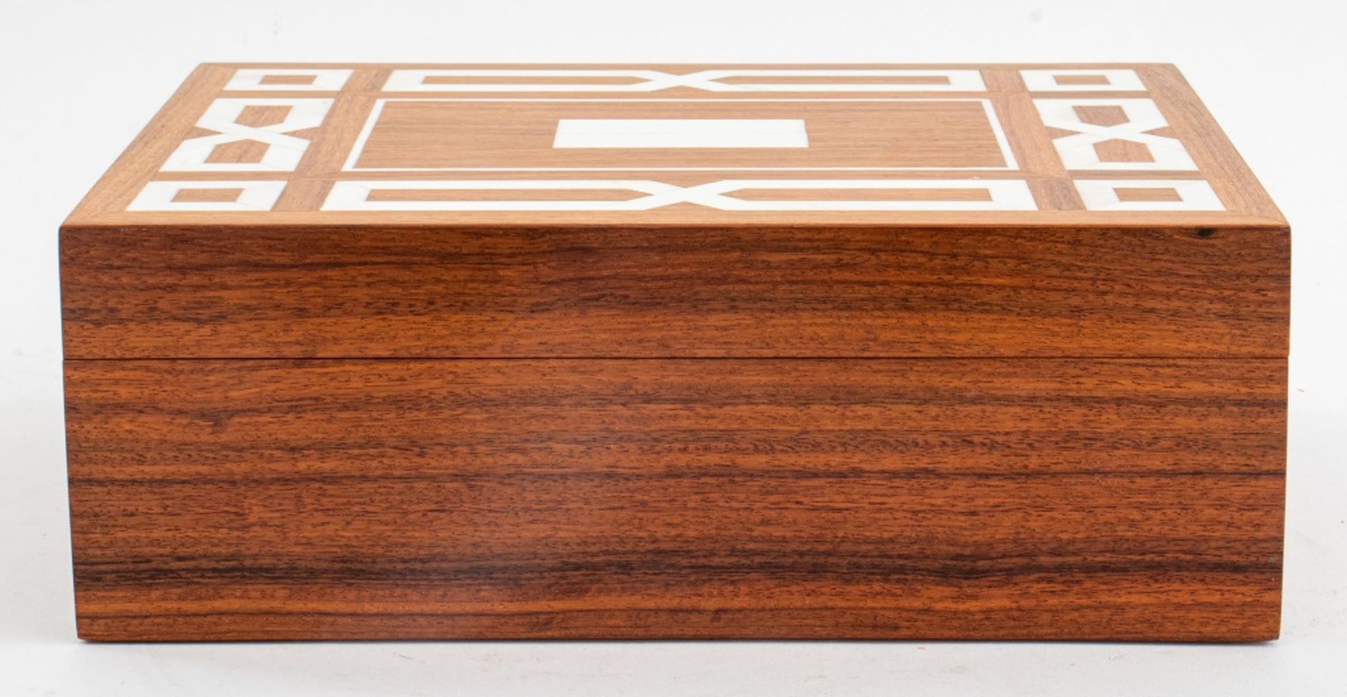 INLAID MAHOGANY HUMIDOR Inlaid 2bc39c