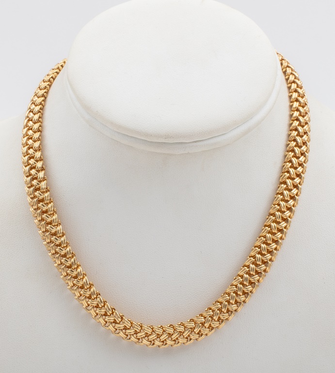 14K YELLOW GOLD NECKLACE WITH INTERWOVEN