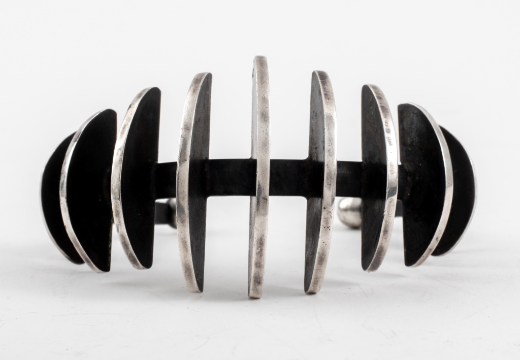 MODERNIST STERLING SILVER CUFF