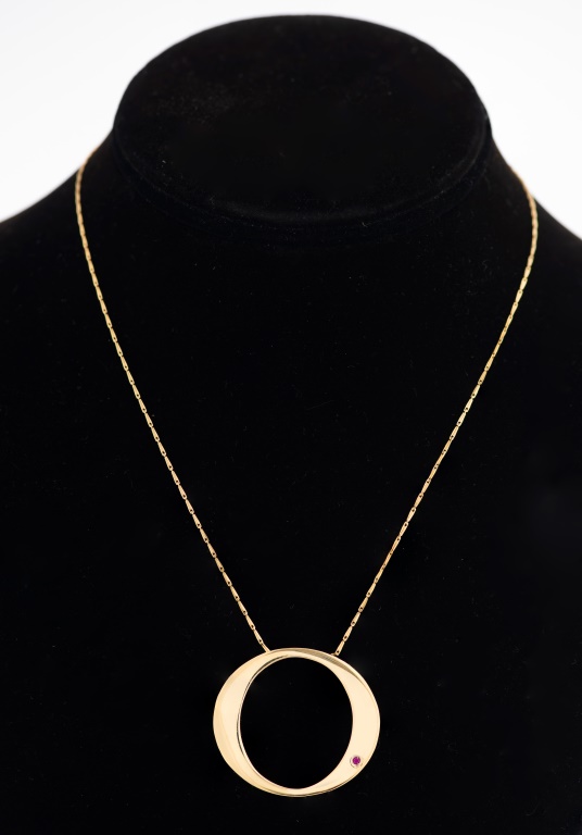 ROBERTO COIN 18K GOLD RUBY "O"