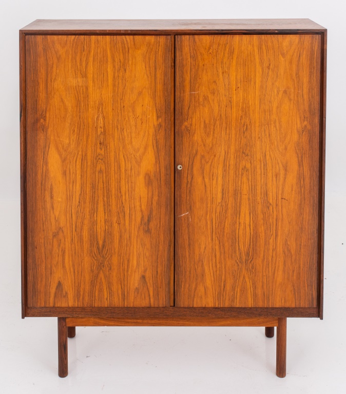 MIDCENTURY MODERN DANISH TWO DOOR 2bc8a0