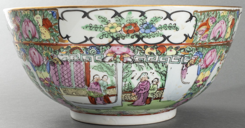 CHINESE EXPORT ROSE MEDALLION PORCELAIN 2bca83