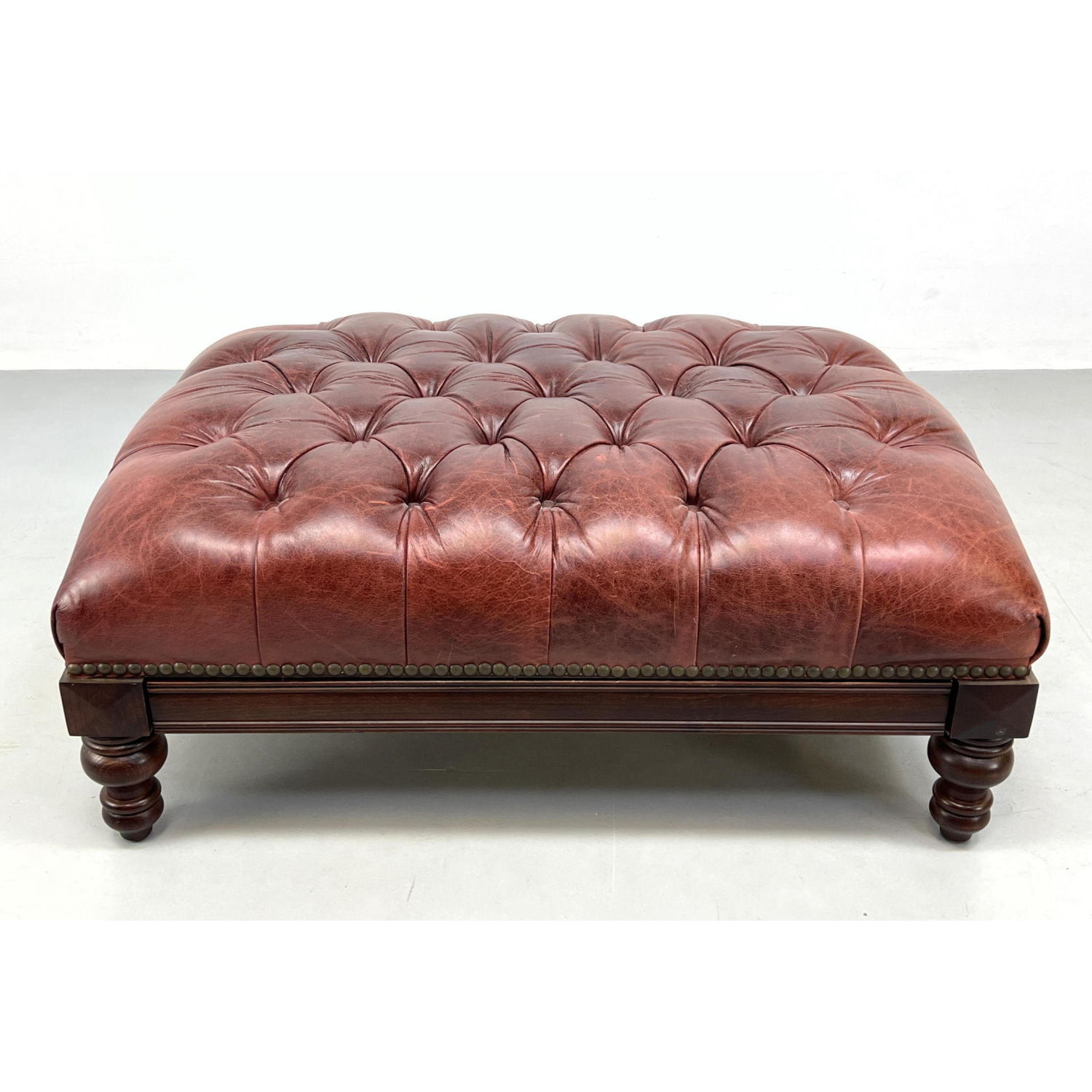 Tufted Leather Chesterfield style 2ba418