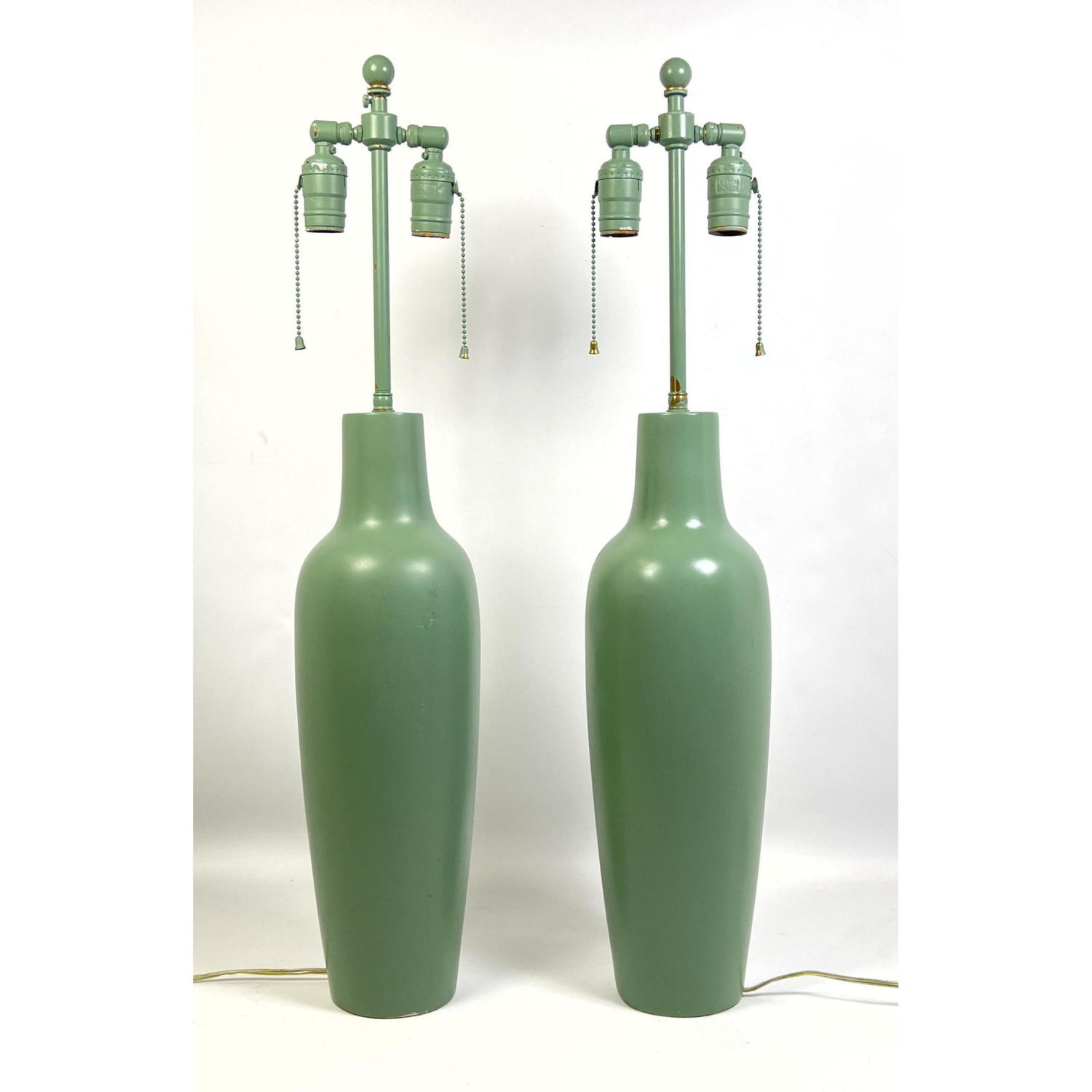 Pair of Green Syrmos Table Lamps 2ba4c9