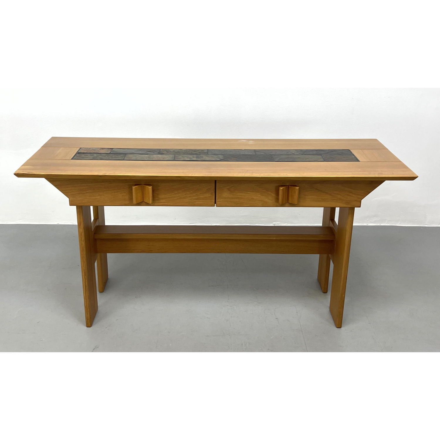 Arts and Crafts style Console Hall Table.