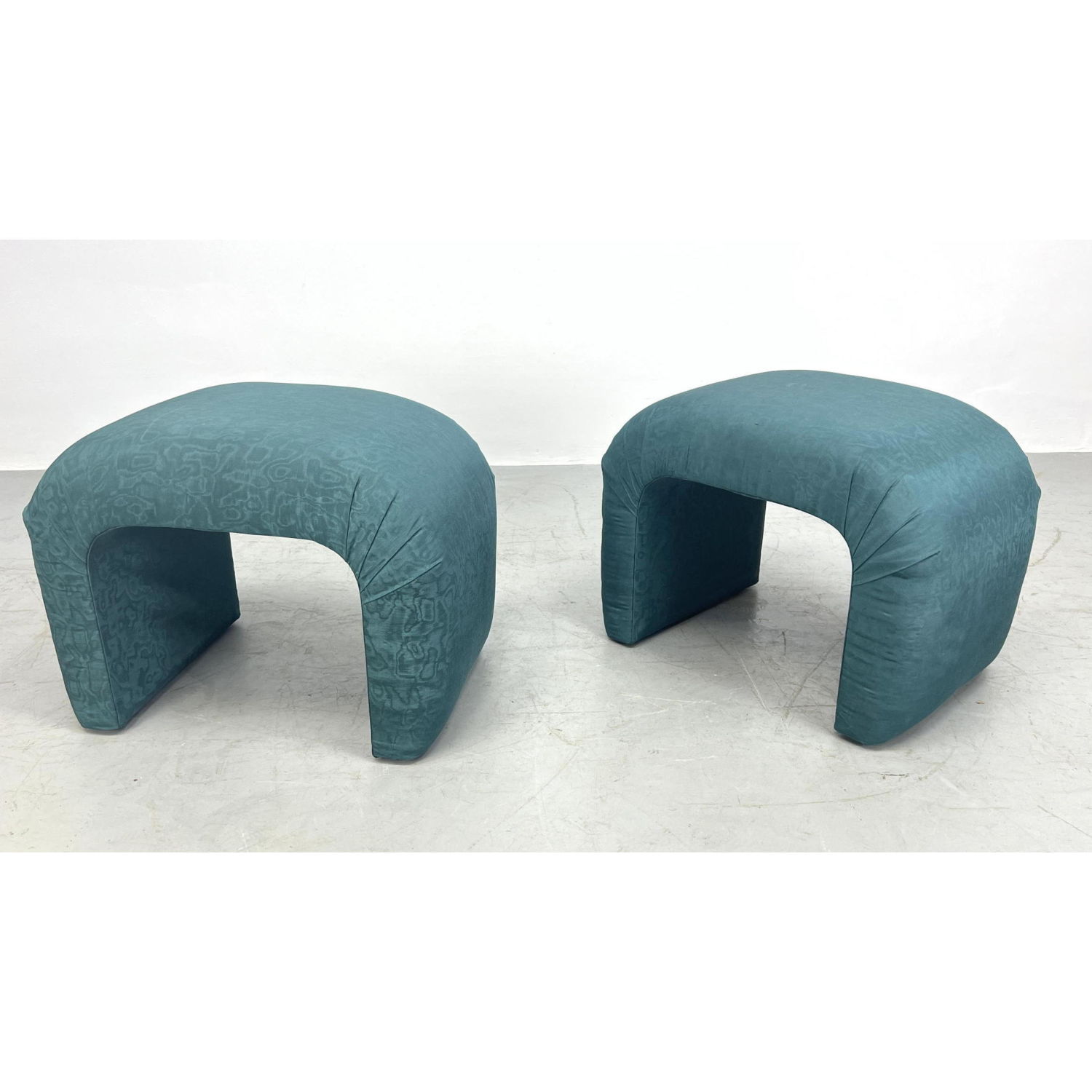 Pr Waterfall stools with Malachite 2ba58a