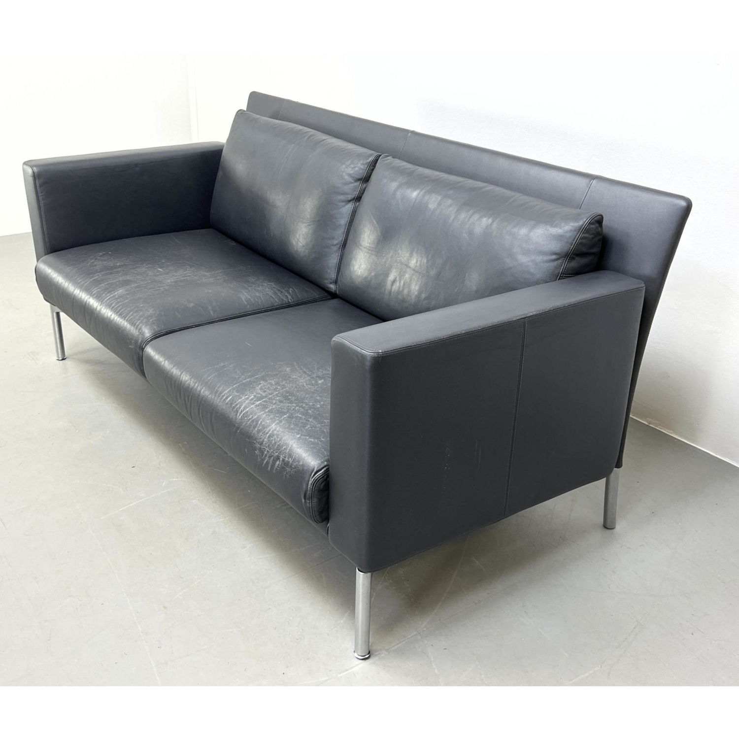 WALTER KNOLL German Gray Vinyl 2ba5a0