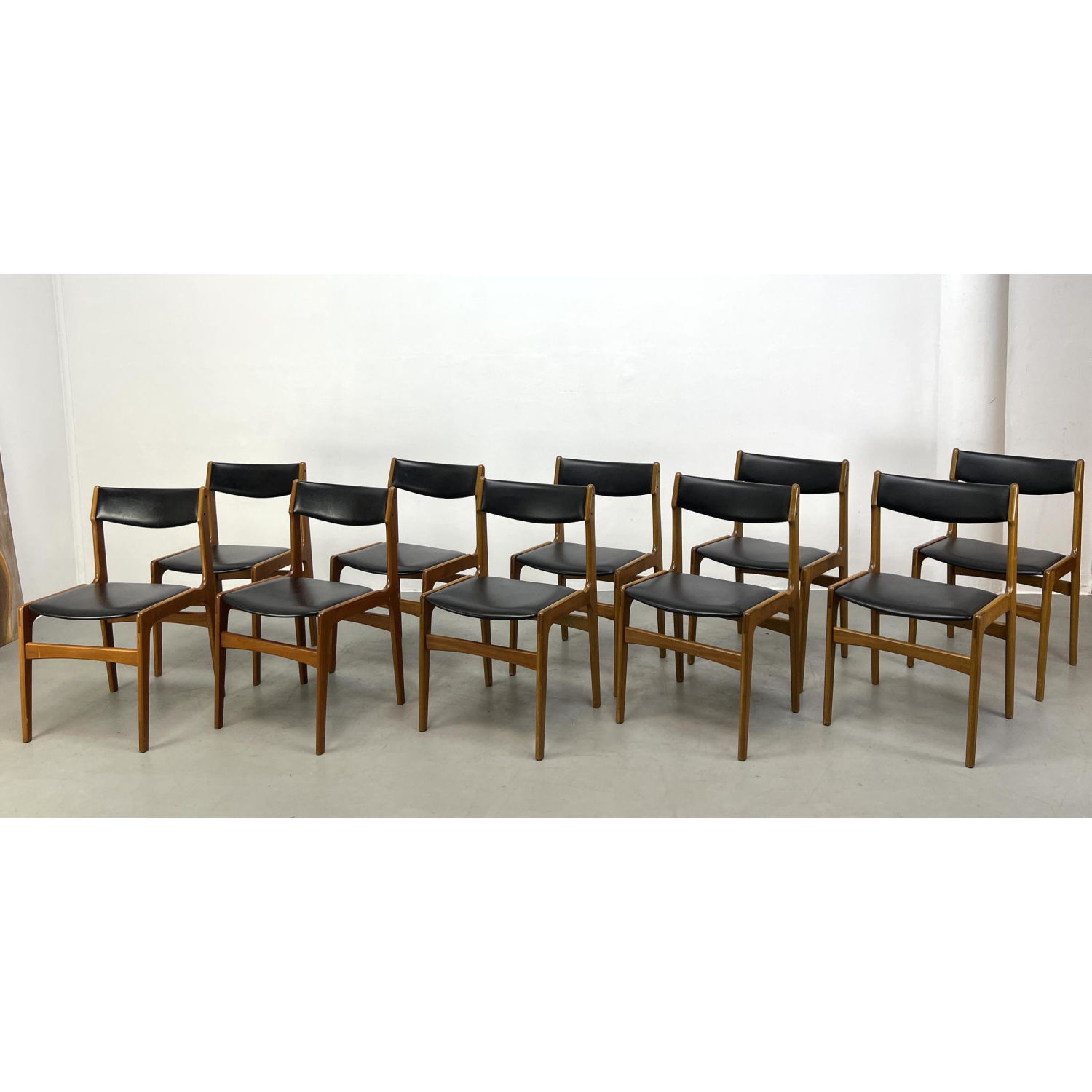 Set 10 Erik Buch Dining Chairs.