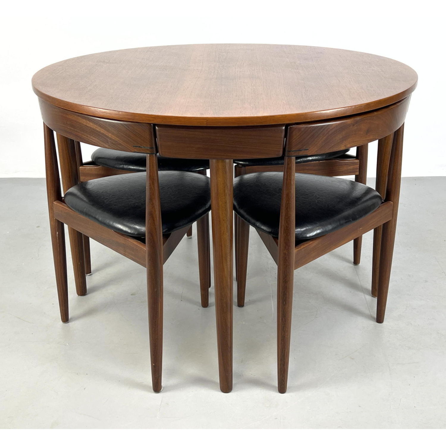 HANS OLSEN Dining Table and 4 Chairs.