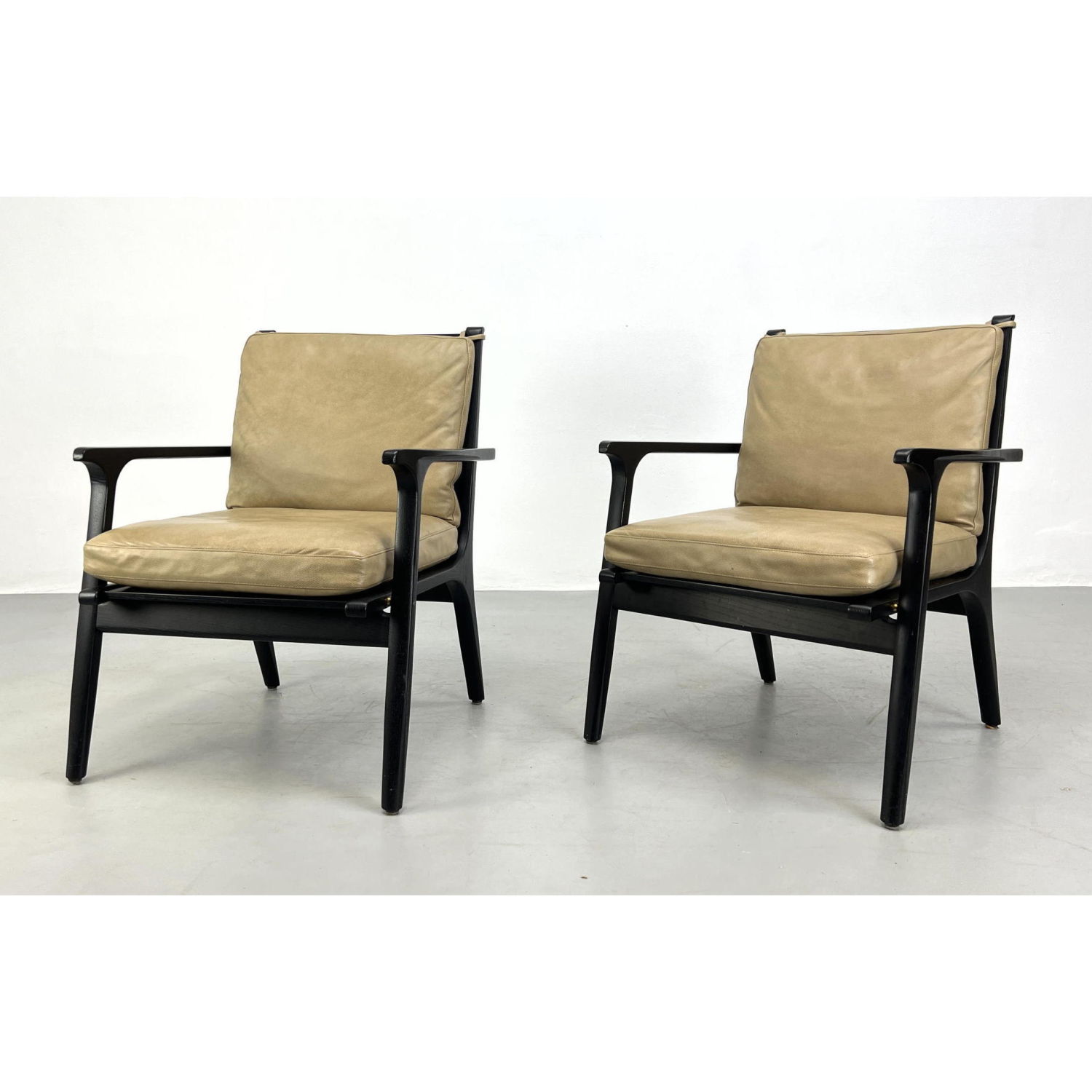 Pair Ren Lounge Chairs designed 2ba7b5