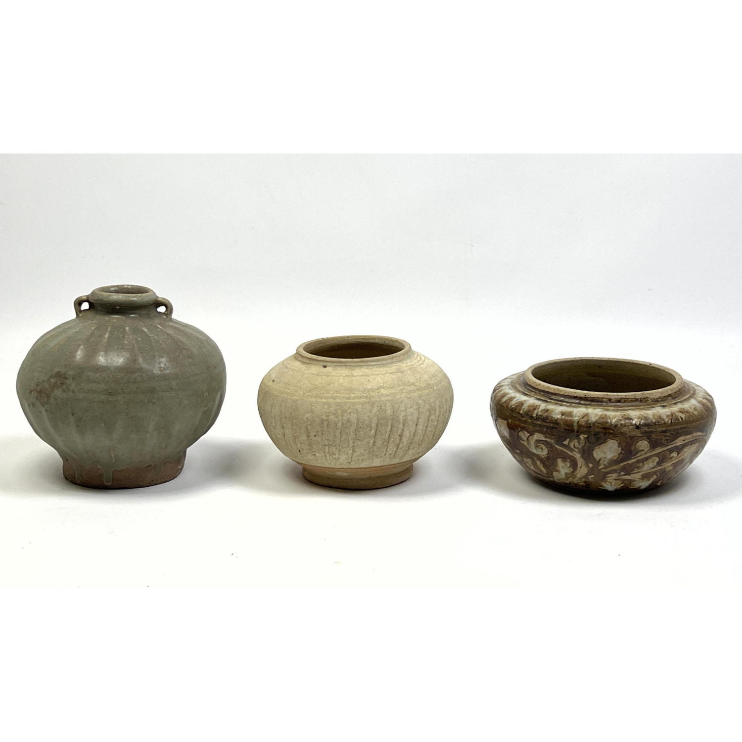 3pcs Chinese Vase Bowls. Sawankalok.