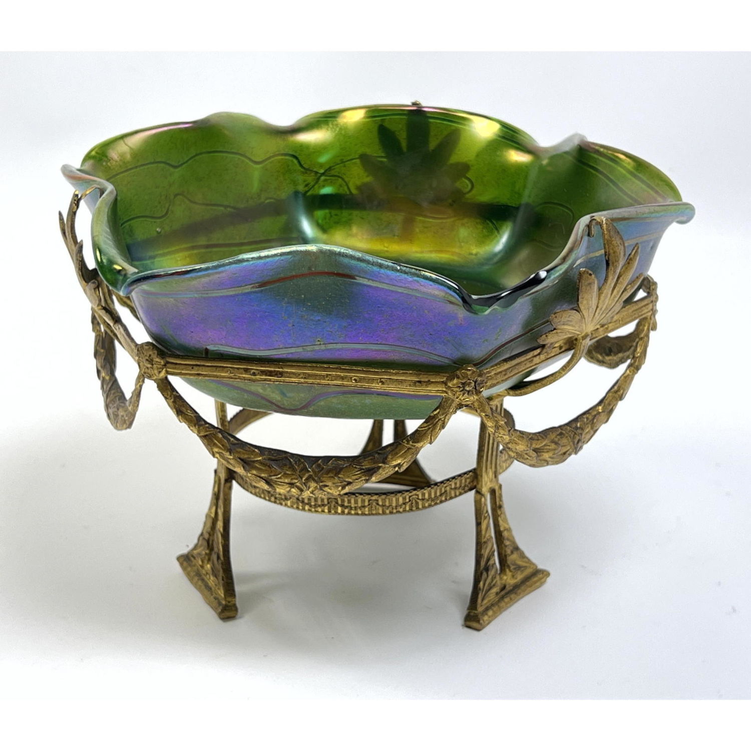Loetz style Art Glass Bowl in Gilt 2babb8