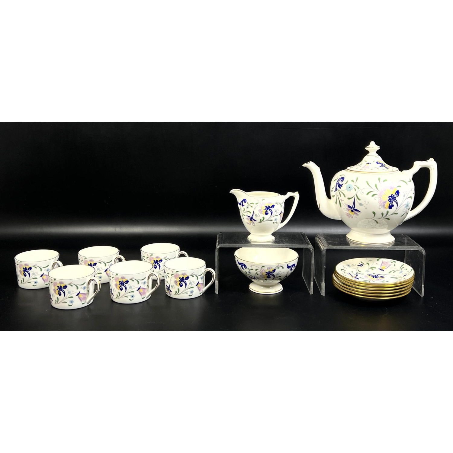 15pc Coalport Tea Set Serves 6   ---