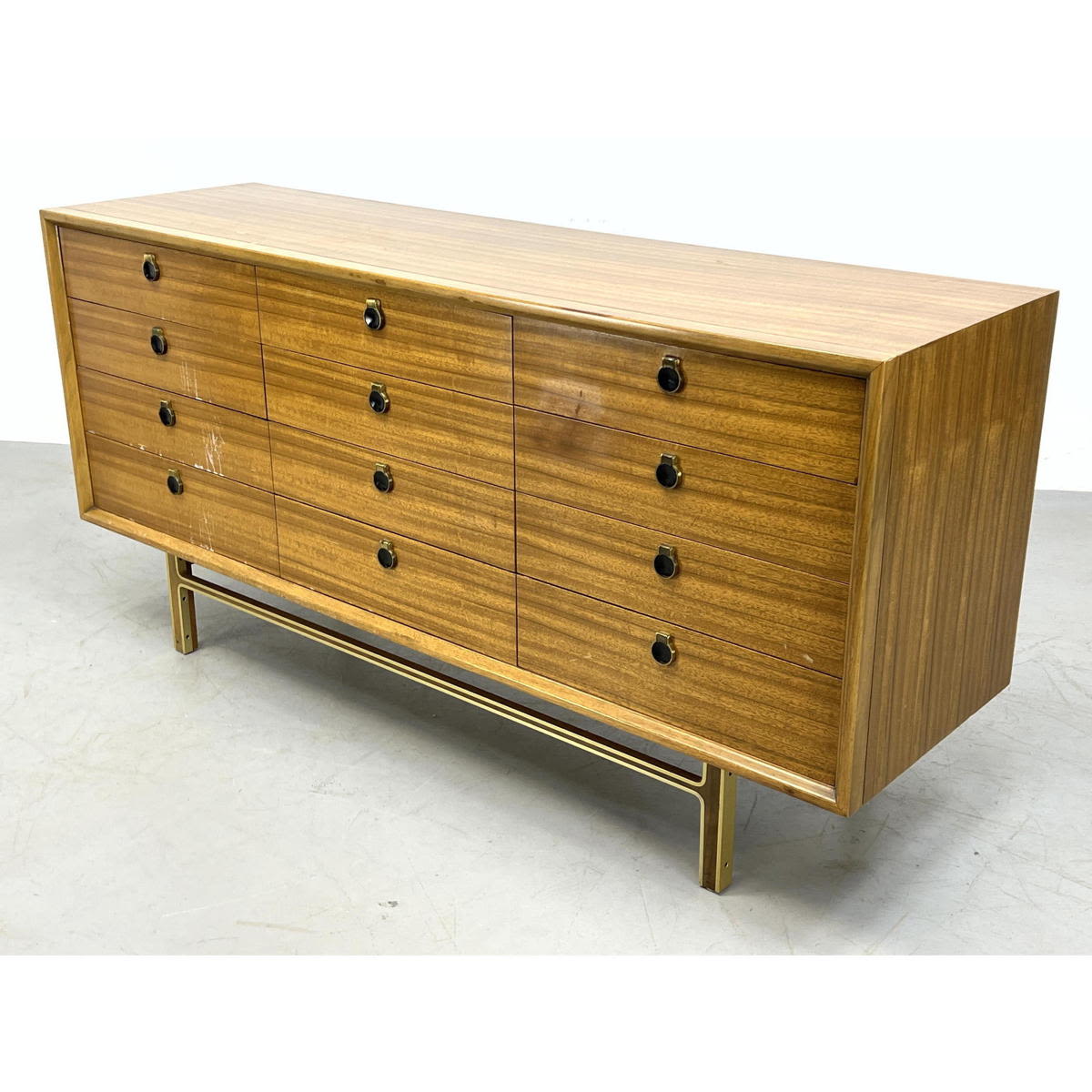 American Modern Dresser Credenza  2bae80