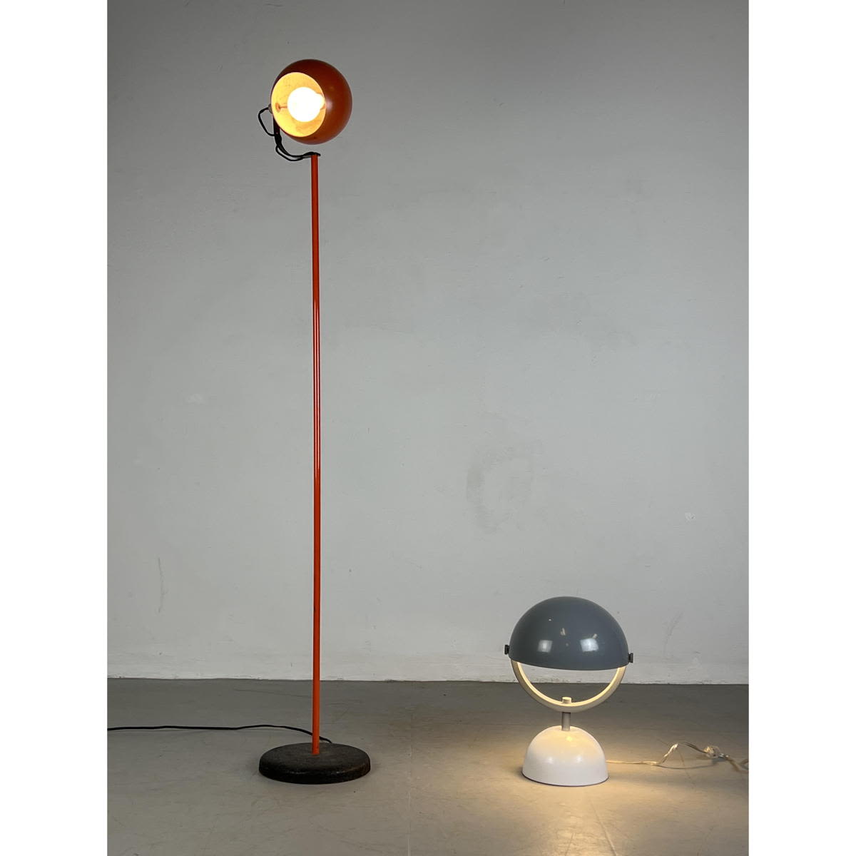 2pcs Modernist Lighting. Domed