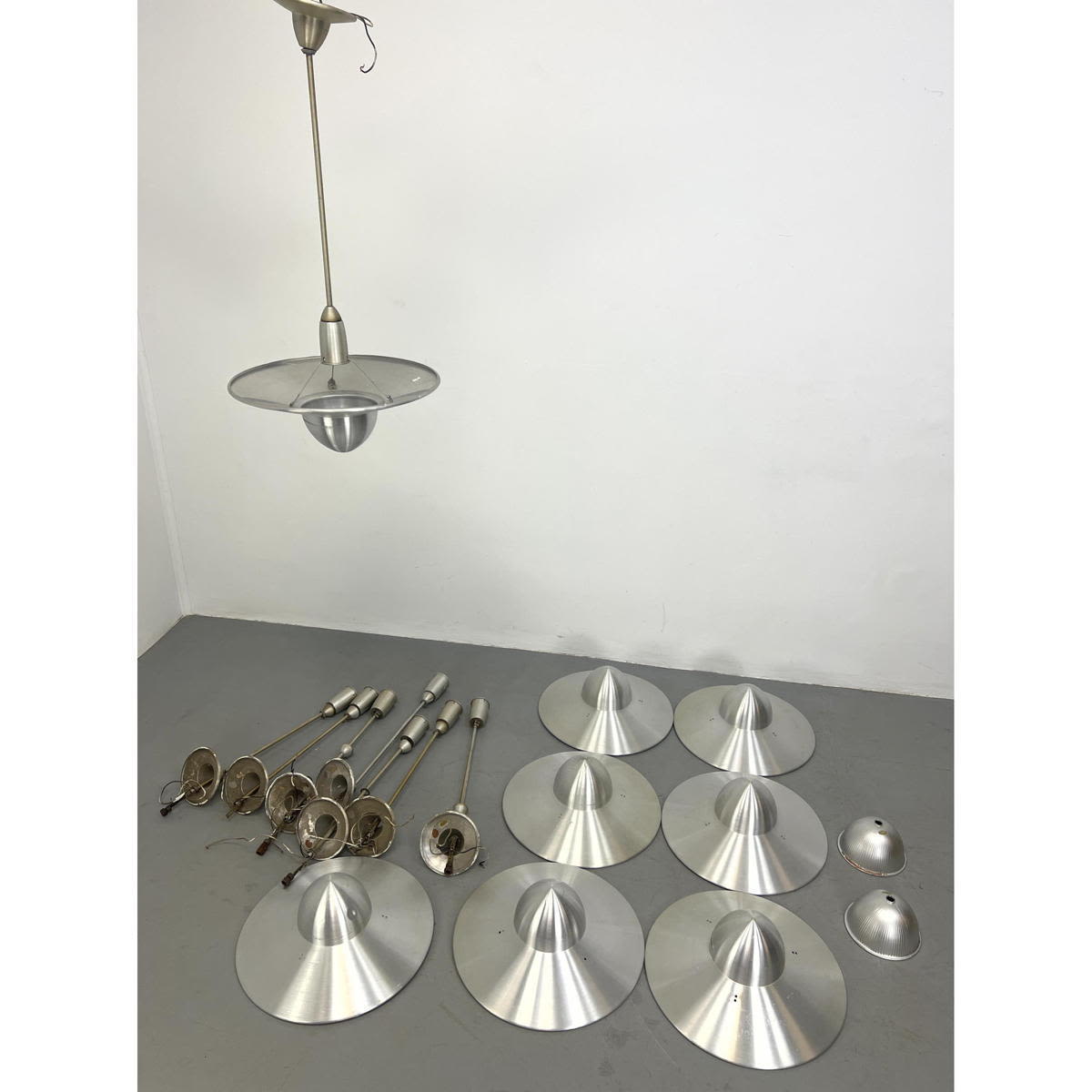 8 spun aluminum saucer lamps Space 2baf02