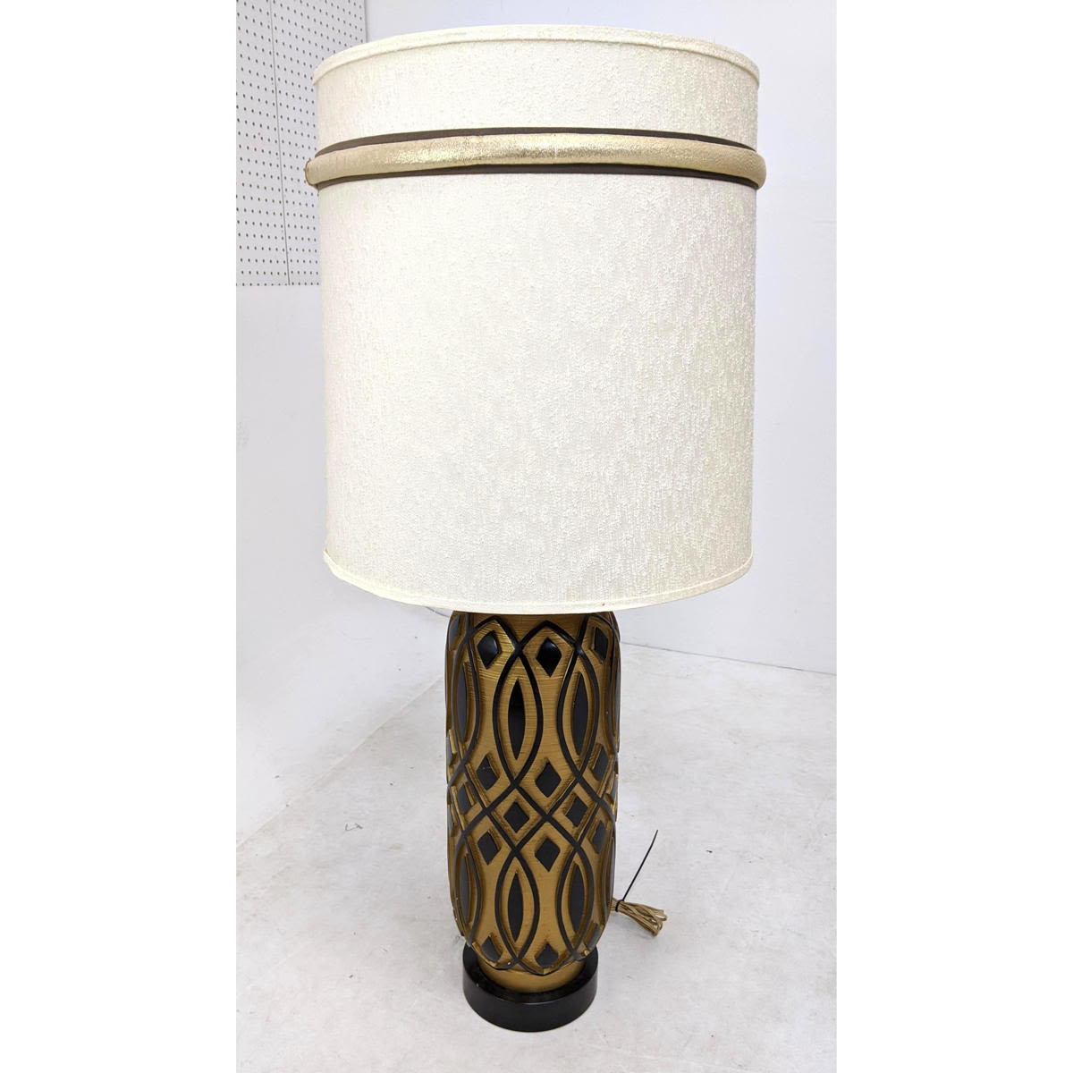 Oversized FAIP Table Lamp. Decorator