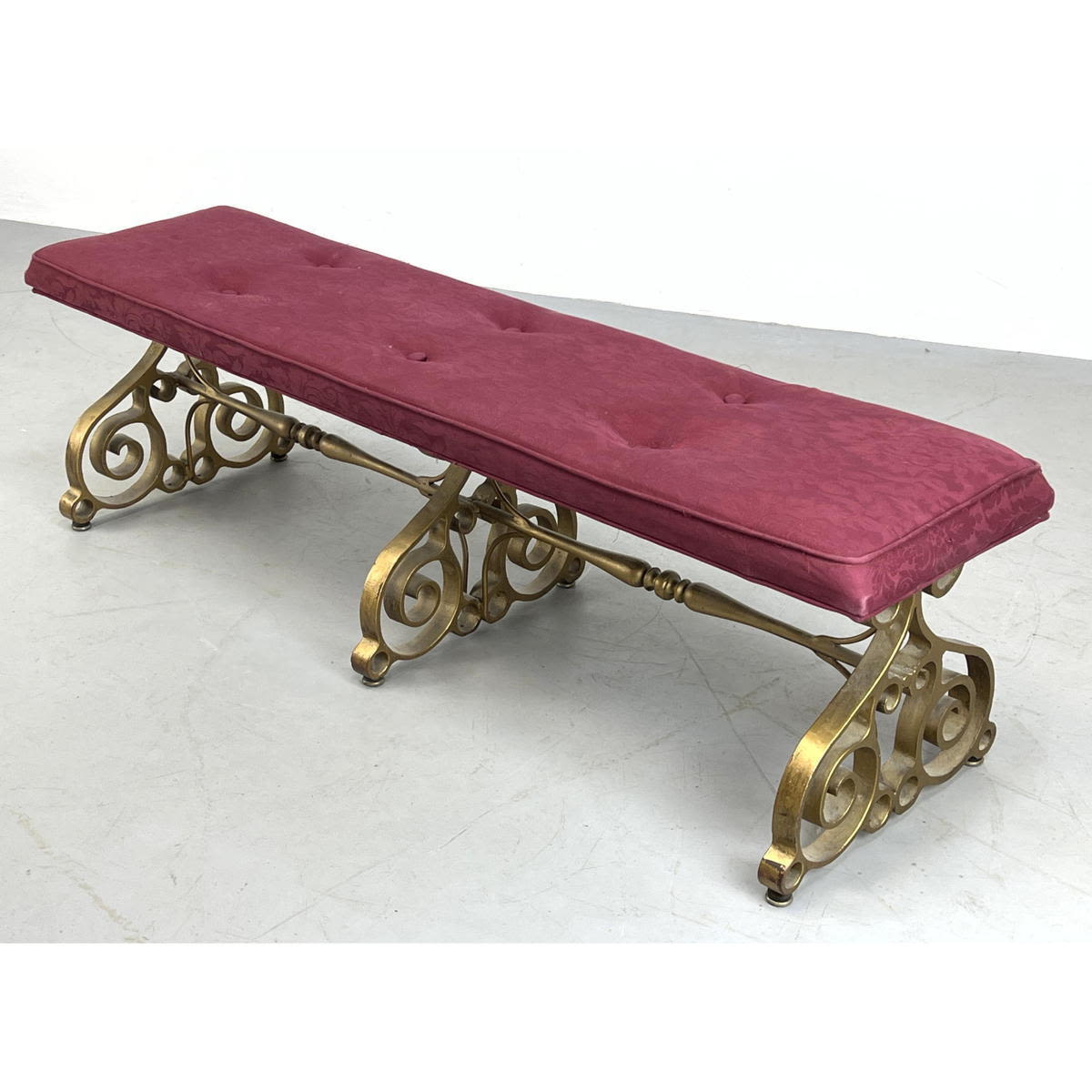 Gilt Iron Italianate Scroll Base 2bb034