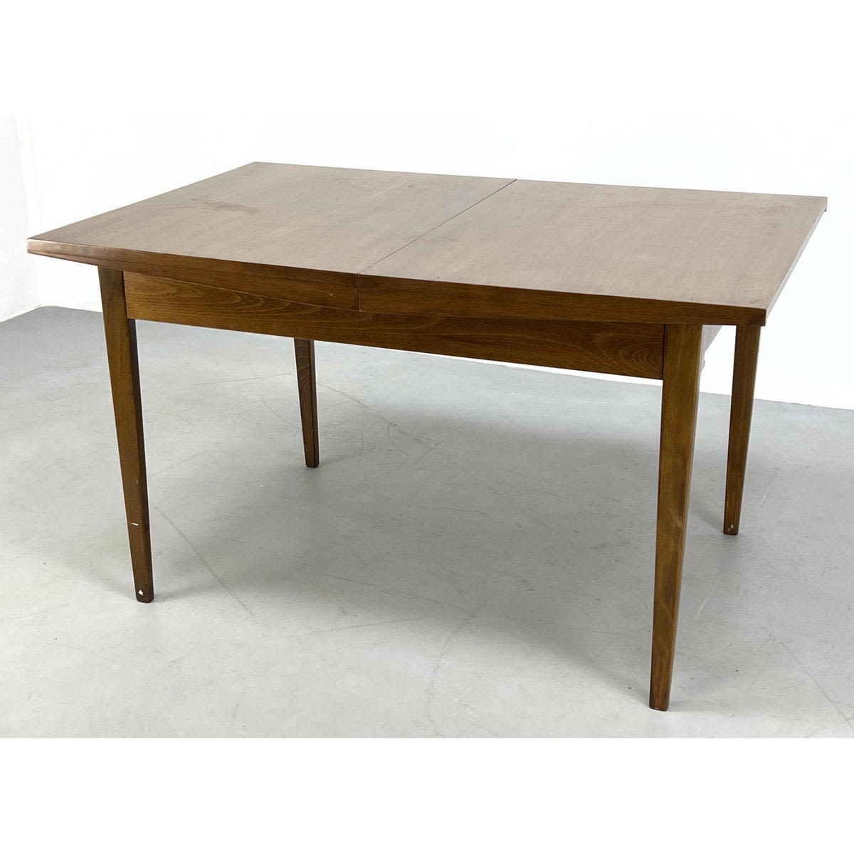 American Modern Dining Table. Tapered