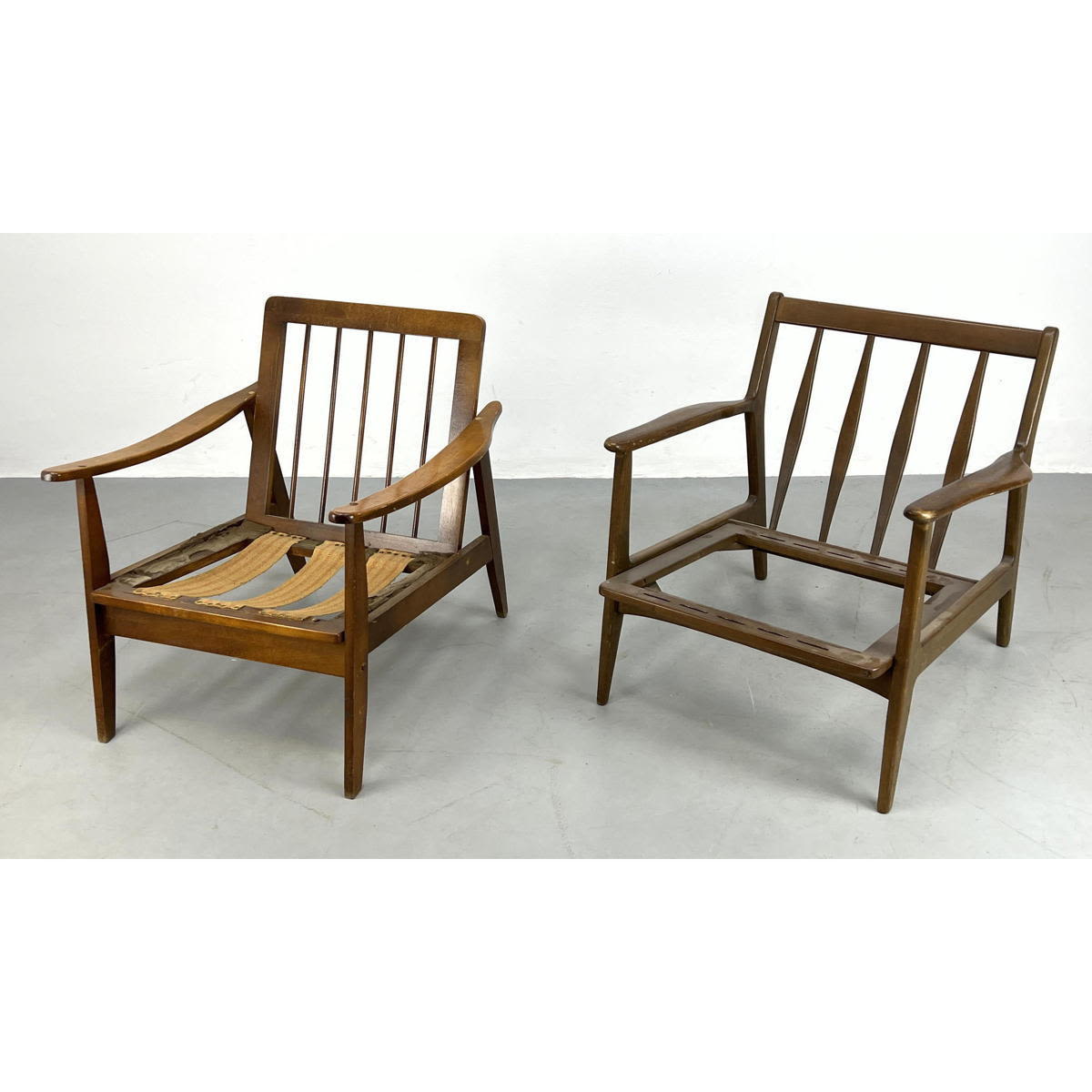 2pc AS IS Modernist Lounge Chairs 2bb05d