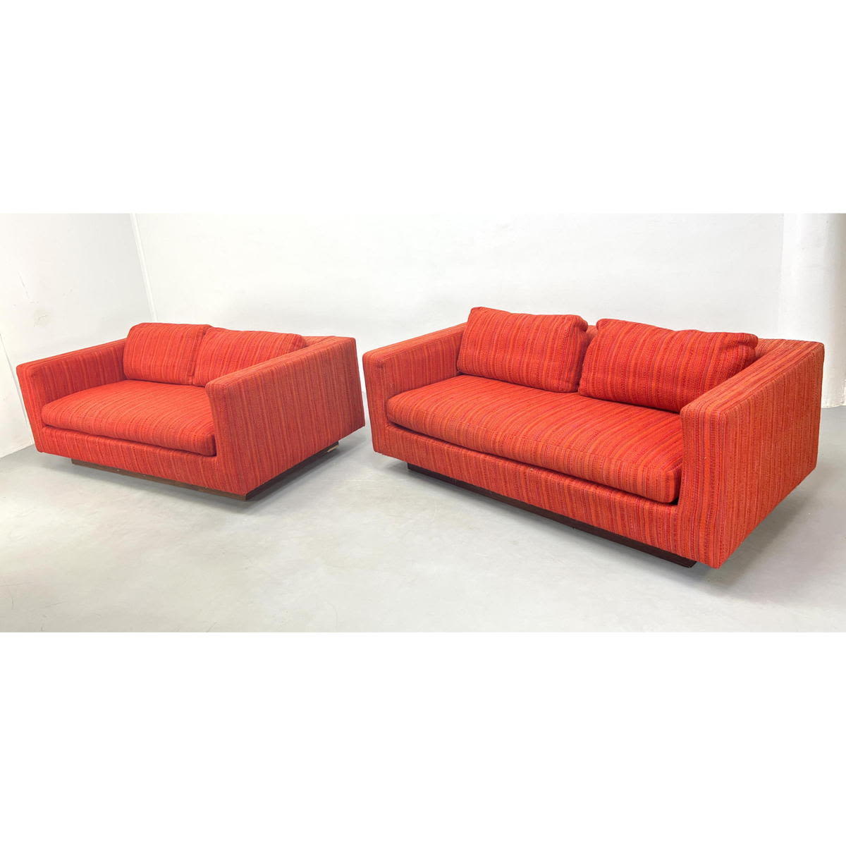 Pr Dunbar love seat Sofas Signed 2bb06a