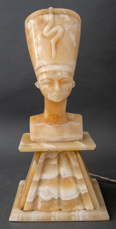 VINTAGE BUST OF NEFERTITI CARVED 2bb21d