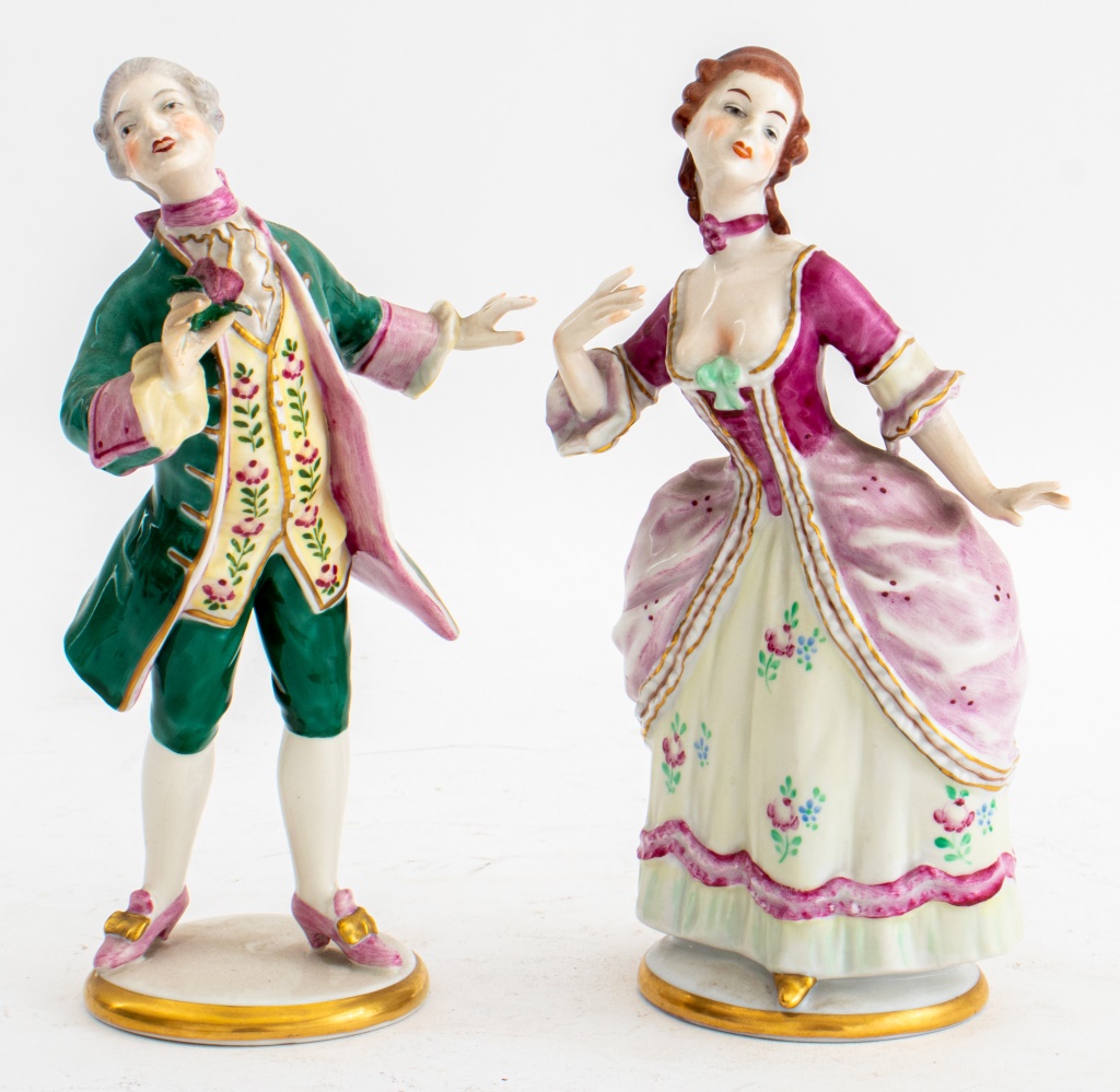 WALLENDORF GERMAN PORCELAIN FIGURINE,