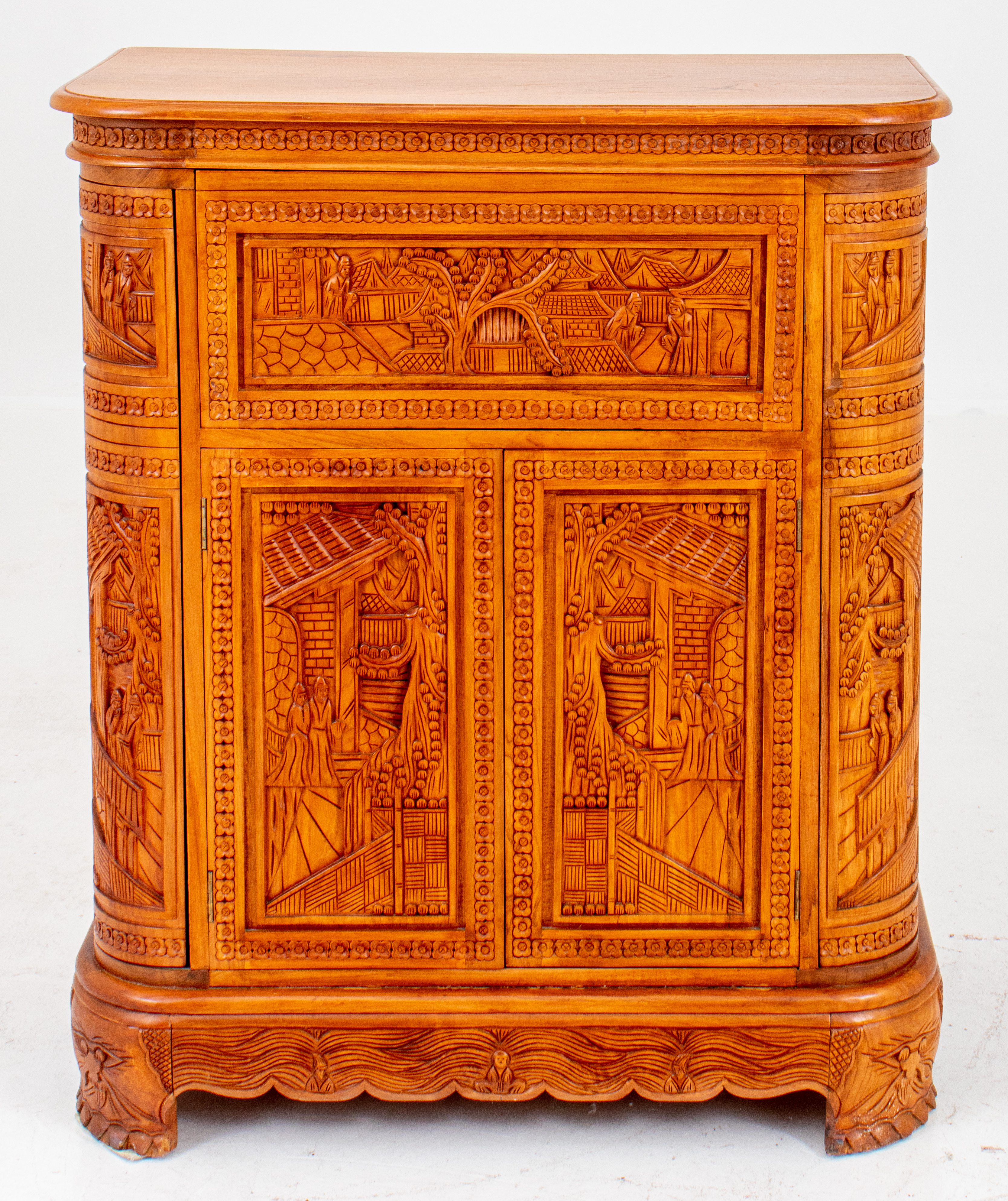 CHINESE CARVED AROMATIC WOOD COCKTAIL 2bdb34